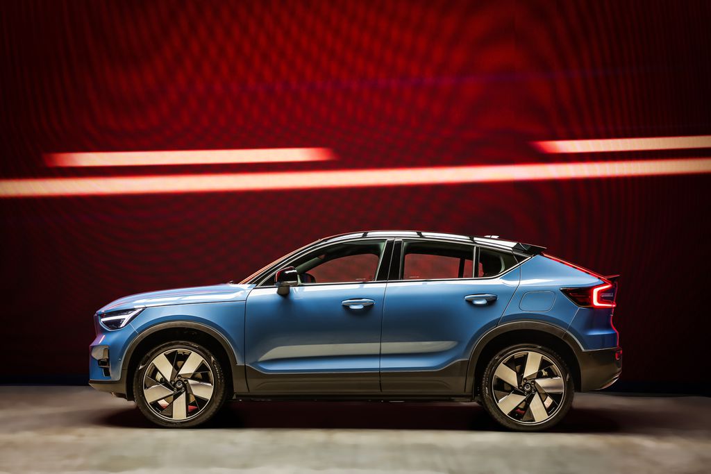 Volvo C40 SUV coupé 100 elétrico entra em pré venda no Brasil veja o