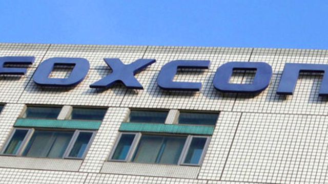 Foxconn admite ter contratado funcionários menores de idade