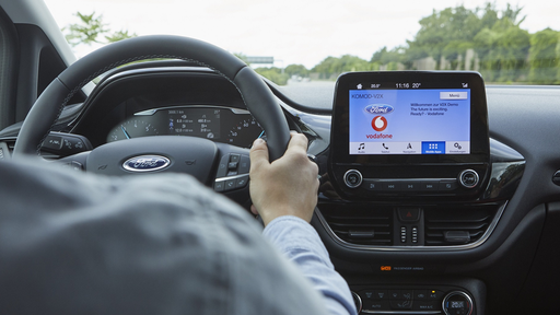 Ford | Montadora testa tecnologia que ajuda a localizar vagas de estacionamento