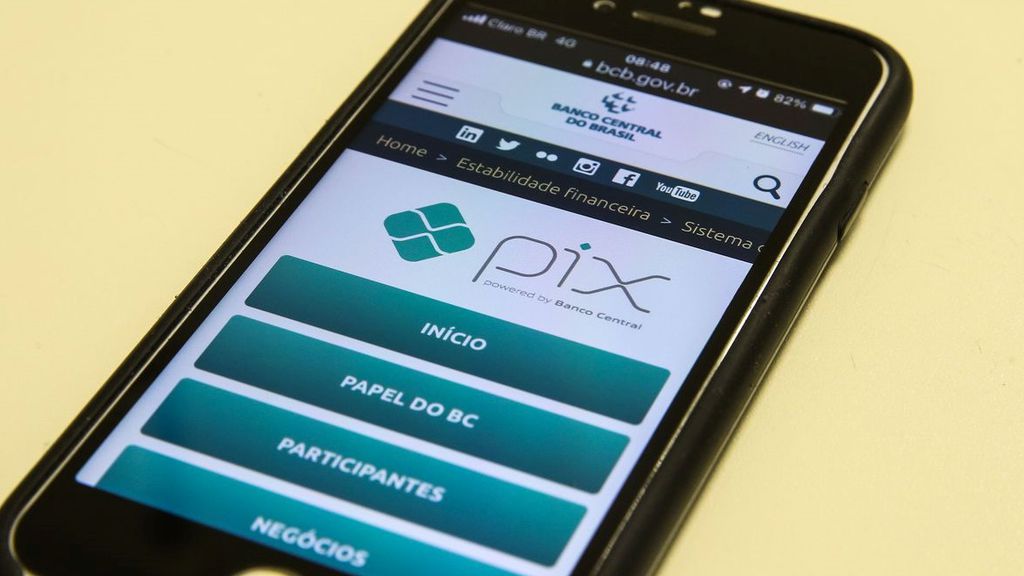 O Pix uma das plataformas mais usadas pelos criminosos para realizar transferências rápidas de dinheiro a partir de celulares roubados  (Divulgação/Marcello Casal Jr/Agência Brasil)