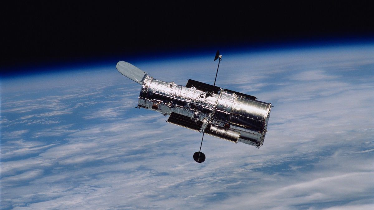 Hubble sobrevive a mais uma crise e NASA retoma observações científicas