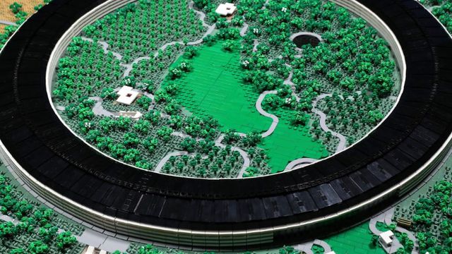 Miniatura de campus da Apple é construída com 85 mil peças de LEGO