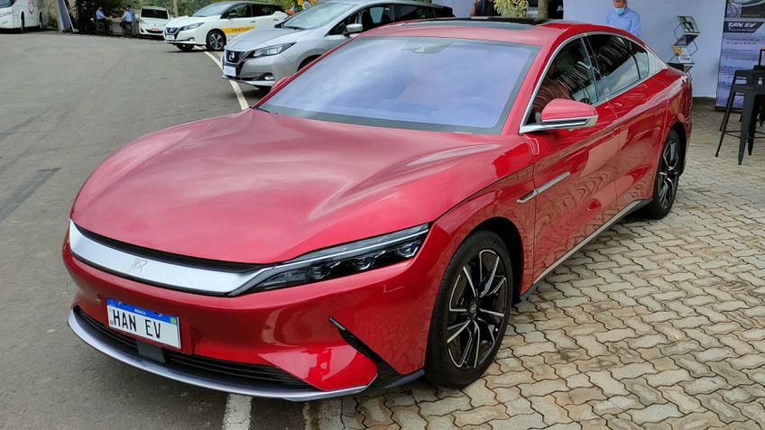 BYD Han - sedã 100% elétrico