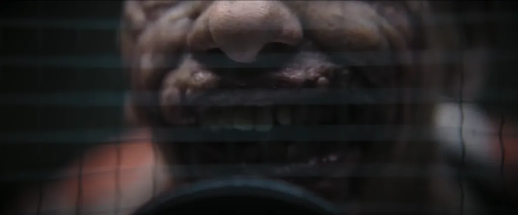 Sorriso do Coringaestá bem mais ameaçador e assustador (Imagem: Reprodução/Warner Bros)