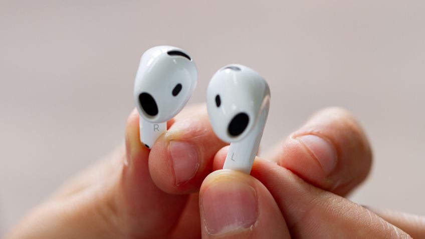 AirPods 4 ANC