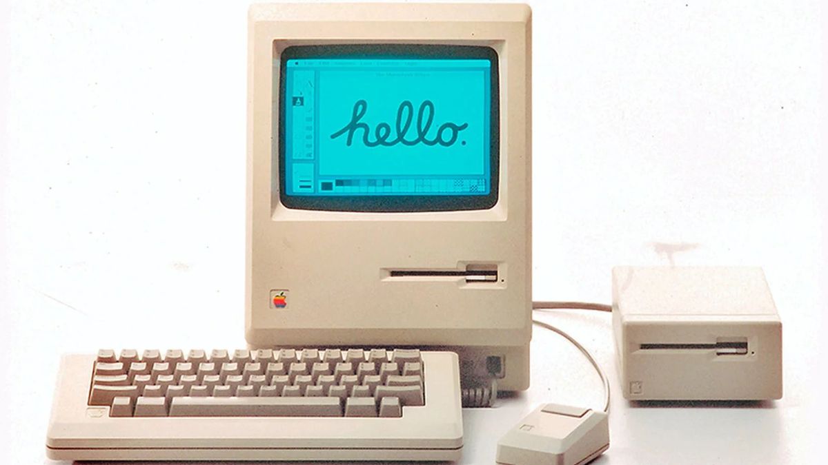 Steve Jobs apresentava o primeiro Macintosh há 36 anos - Canaltech
