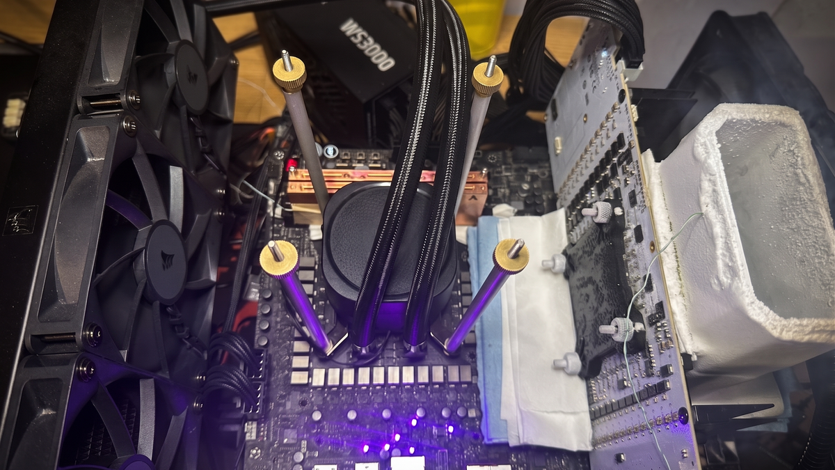 RTX 5090D quebra recorde de overclock e atinge marca histórica em GPUs Blackwell
