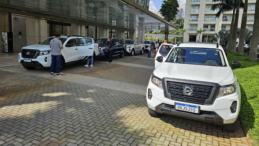 Nissan Frontier Experience