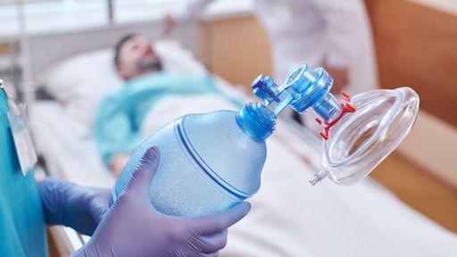Lotação de UTIs pela COVID-19 desencadeou o surgimento de superfungo no Brasil