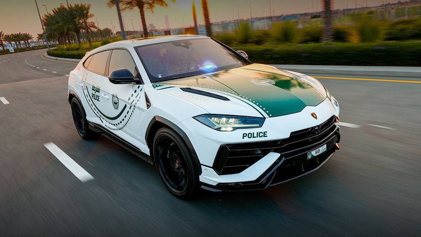 Lamborghini Urus (Polícia Dubai)
