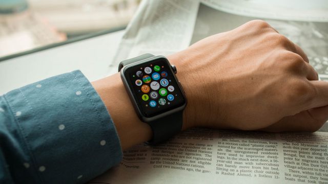 Vazam imagens do novo Apple Watch Series 4, com tela 15% maior