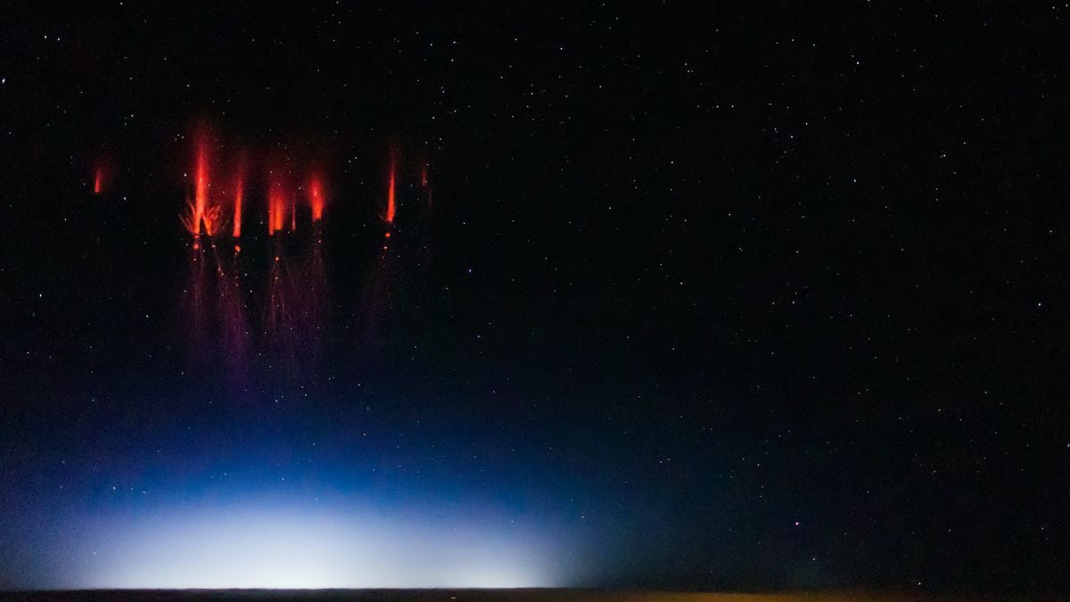 Foto de astronauta da NASA mostra fenômeno raro na atmosfera da Terra