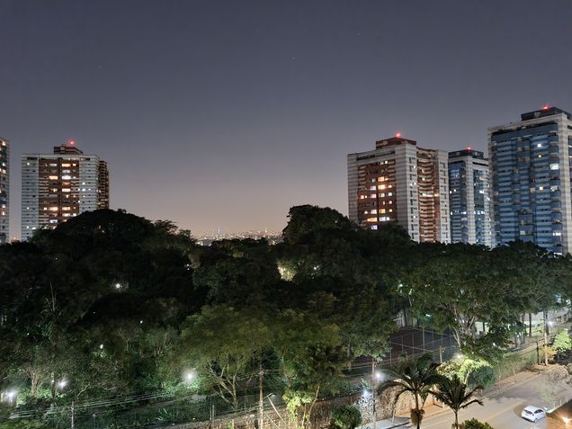 Samsung Galaxy S21+ 5G Modo Noturno
