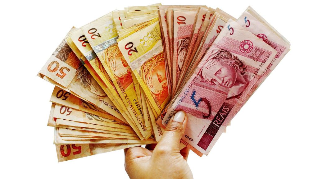 Dinheiro é preferido para pagar contas de consumo (Imagem: Reprodução/Pixabay/Joel santana Joelfotos)