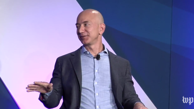 Jeff Bezos - o CEO da Amazon também é dono do jornal The Washington Post, crítico da administração Trump