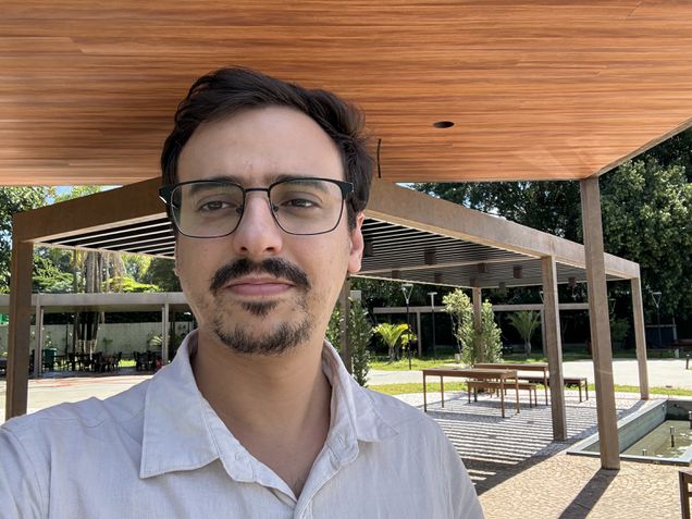 iPhone 17e - C&acirc;mera frontal