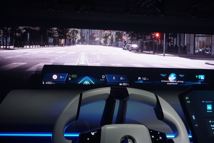 CES 2025: BMW Panoramic iDrive