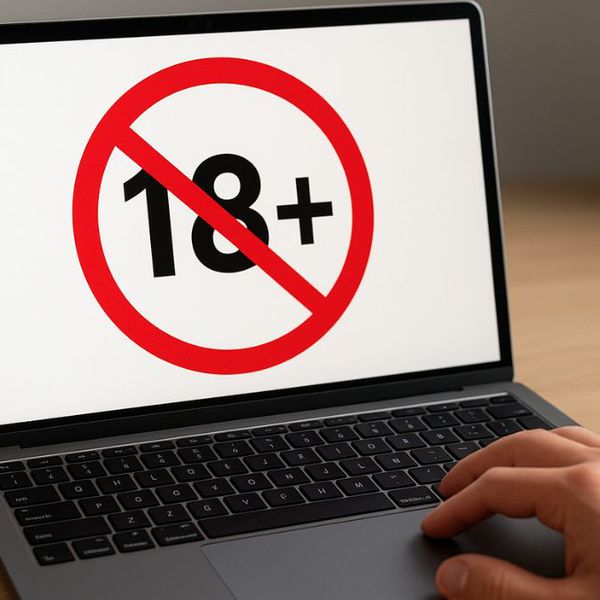 Microsoft Choca o Mundo da IA: Conteúdo Adulto? "Deixaremos para os Outros!"