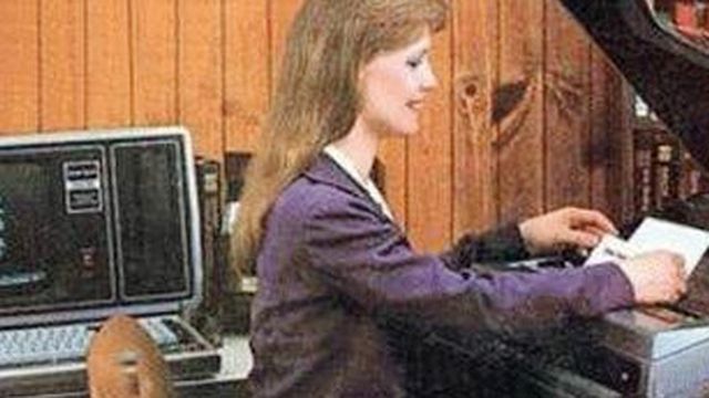 Bem vindo ao futuro (de acordo com imagens dos anos 80)!