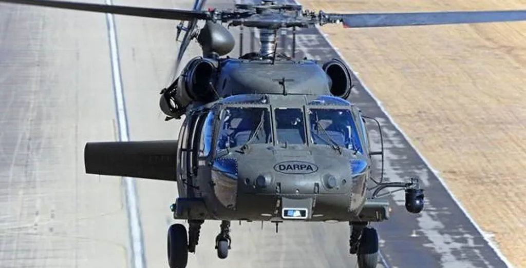 Helicóptero Black Hack com tecnologia ALIAS voou 30 minutos sem tripulantes (Imagem: Divulgação/DARPA)