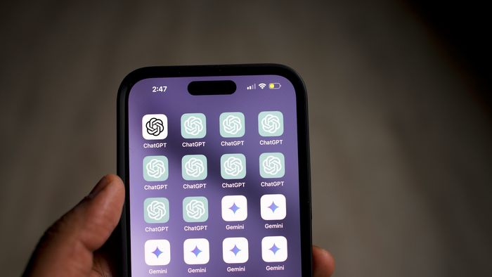 Gemini avança, mas ChatGPT ainda é IA mais acessada da web, mostra levantamento