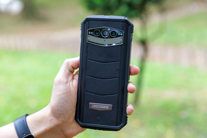 V30 traseira camera
