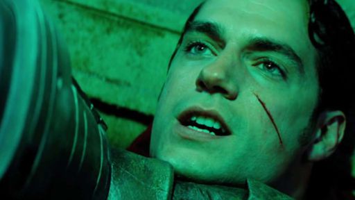 Zack Snyder responde a críticas sobre "momento Martha" em Batman vs Superman