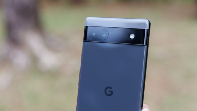 Review Google Pixel 6a | Android puro faz muita diferença