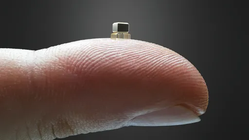 Transistor com espessura atômica promete revolucionar os eletrônicos flexíveis