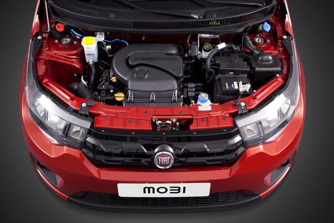 Foto capô aberto Fiat Mobi