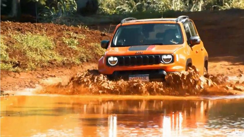 Jeep Renegade Trailhawk - SUVs que mais "bebem" combustível em 2022
