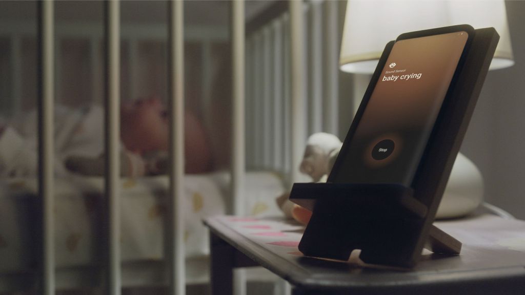 Projeto transforma celular sem uso em monitor para o quarto do bebê (Imagem: divulgação/Samsung)