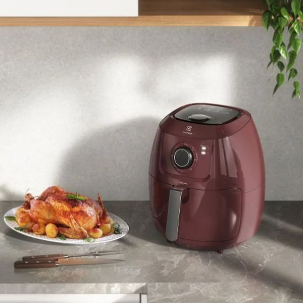 Fritadeira Elétrica Electrolux Family Efficient EAF51 Dark Red 5L | PIX