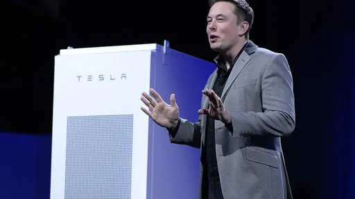 Tesla está construindo a maior bateria de íon-lítio do mundo