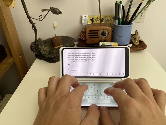 LG Velvet + Dual Screen