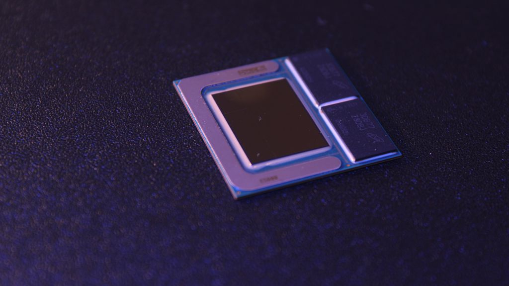 Apesar das falas da Intel, a companhia apresentou apenas chips com IA para notebooks até o momento (Imagem: Felipe Vidal/Canaltech)