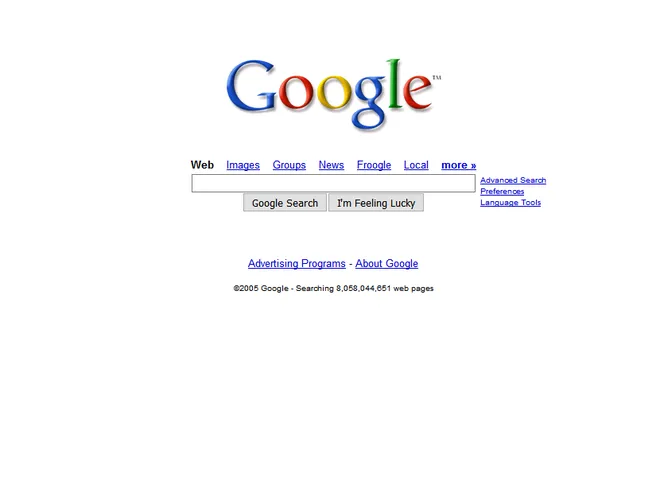 O visual do Google em 2005 estava bastante simplificado (Imagem: Reprodução/Web Design Museum)