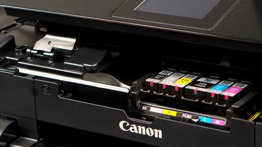 Canon é processada por bloquear funções de impressoras sem tinta