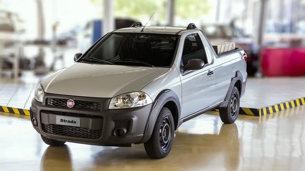 Fiat Strada é líder no segmento de caminhonetes há anos e uma boa opção para quem busca por uma picape de até R$ 70 mil (Imagem: Divulgação/Fiat)