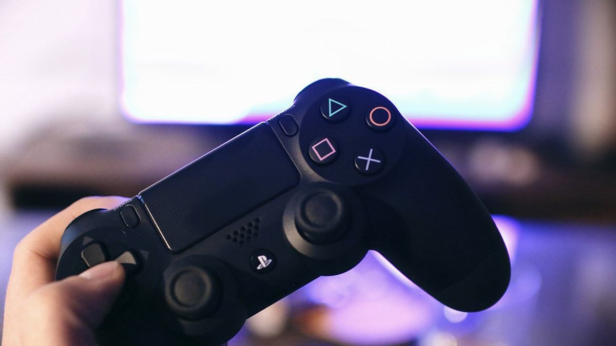 PlayStation 4 permanece como console mais popular no Brasil