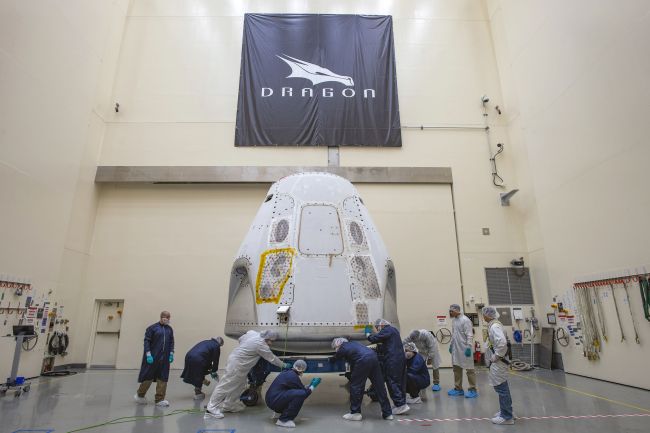 Preparativos para a missão Demo-2 da Crew Dragon (Foto: SpaceX)