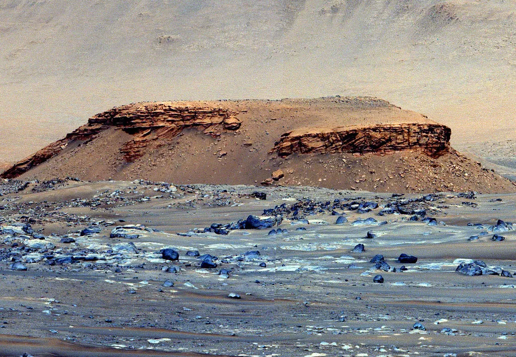 Amostras obtidas do interior da cratera Jezero sugerem a presença de compostos orgânicos (Imagem: Reprodução/NASA)