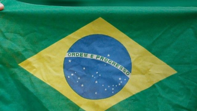Brasil ajuda a impulsionar número de usuários e receita do Twitter