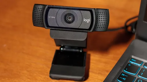 Review Logitech C920s | Melhorias bem-vindas em uma webcam familiar