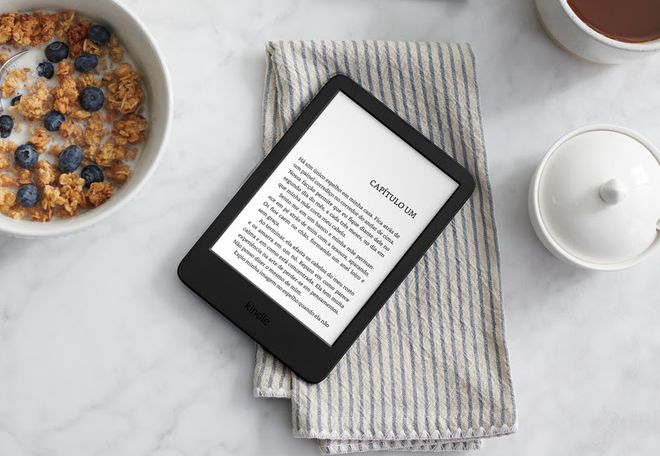 Kindle tem tela que imita percepção do papel (Imagem: Divulgação/Amazon)