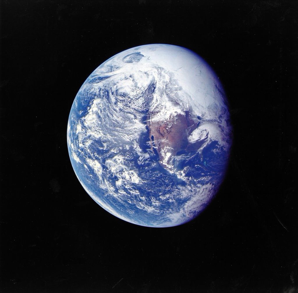 Terra fotografada pelos astronautas da Apollo 16 (Imagem: Reprodução/NASA)