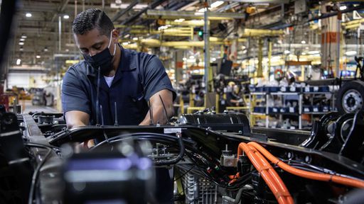 Volkswagen deve suspender contratos e ter turno único na Anchieta em novembro