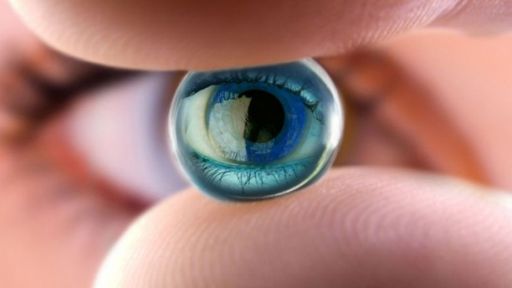 Primeiro olho biônico do mundo ganha aprovação da FDA nos Estados Unidos