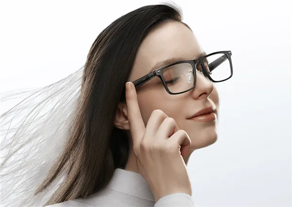 Novos óculos da Xiaomi podem reproduzir músicas por Bluetooth (Imagem: Divulgação/Xiaomi)