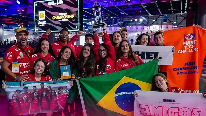 Estudantes brasileiros vencem competição de robôs nos EUA